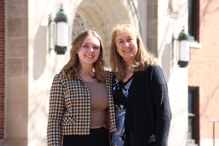Ellie Groth and her mother, Jane (Grattan) Mathison ’16