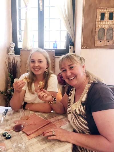 Ellie Groth and her mother, Jane (Grattan) Mathison ’16, are pictured on a Viterbo Alumni Association trip to Italy. 