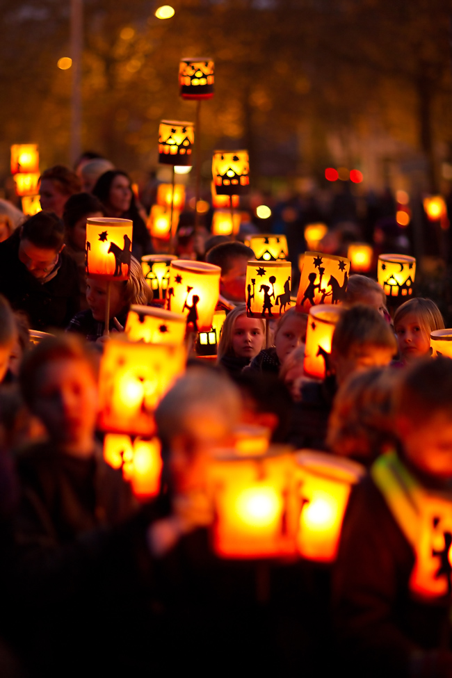 lanterns parade