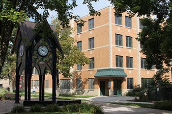 Rose Terrace Exterior at Viterbo University