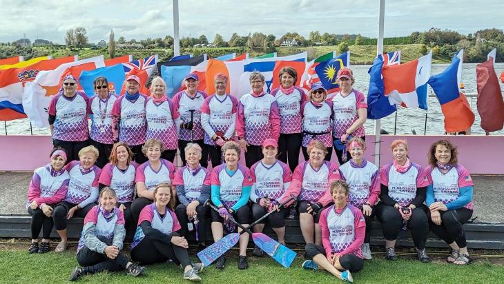 Mississippi Sisters Dragon Boat crew