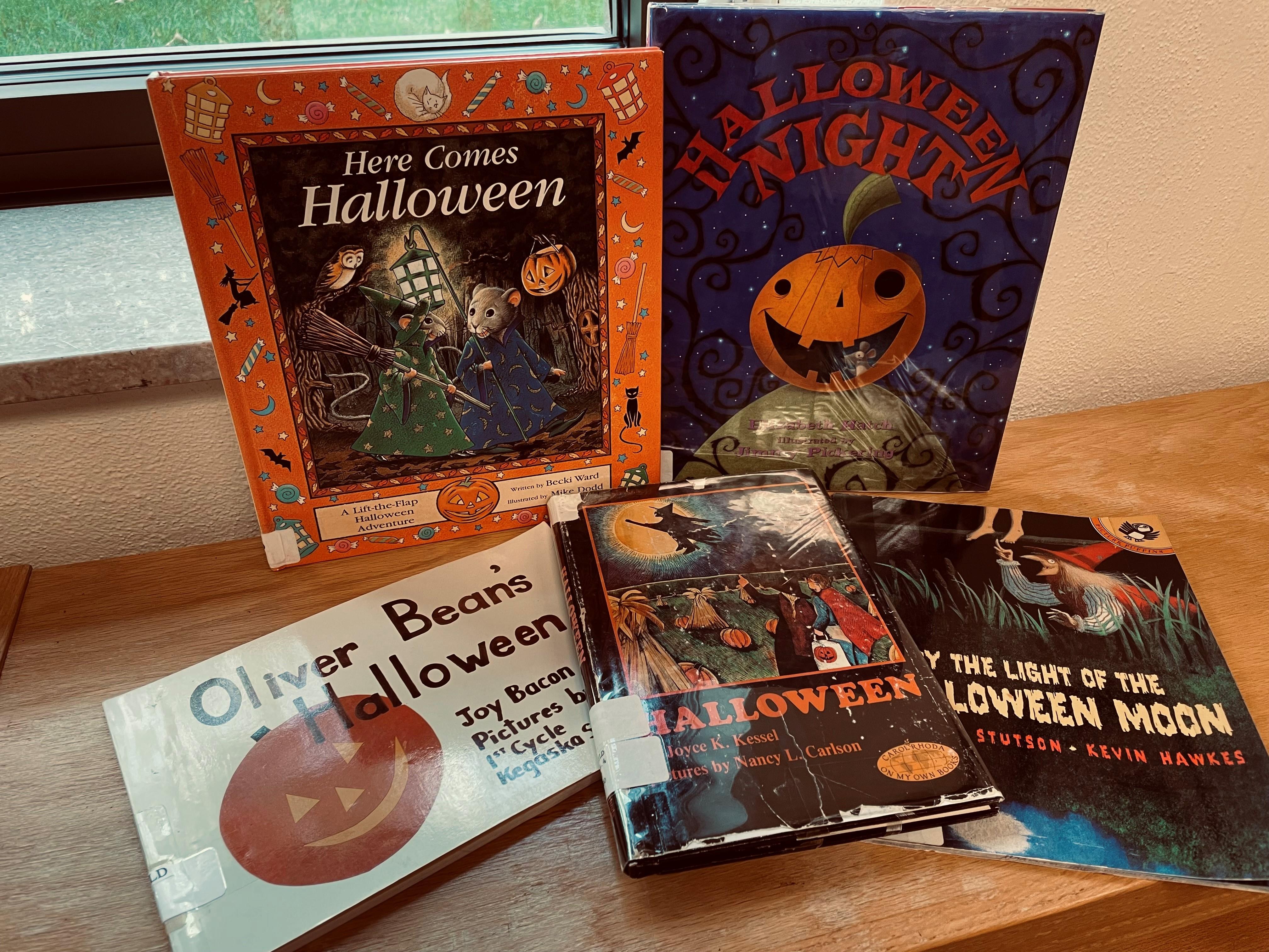 Halloween books from the library's children's collection