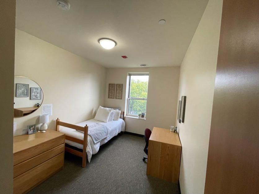 Clare Apartments Viterbo University