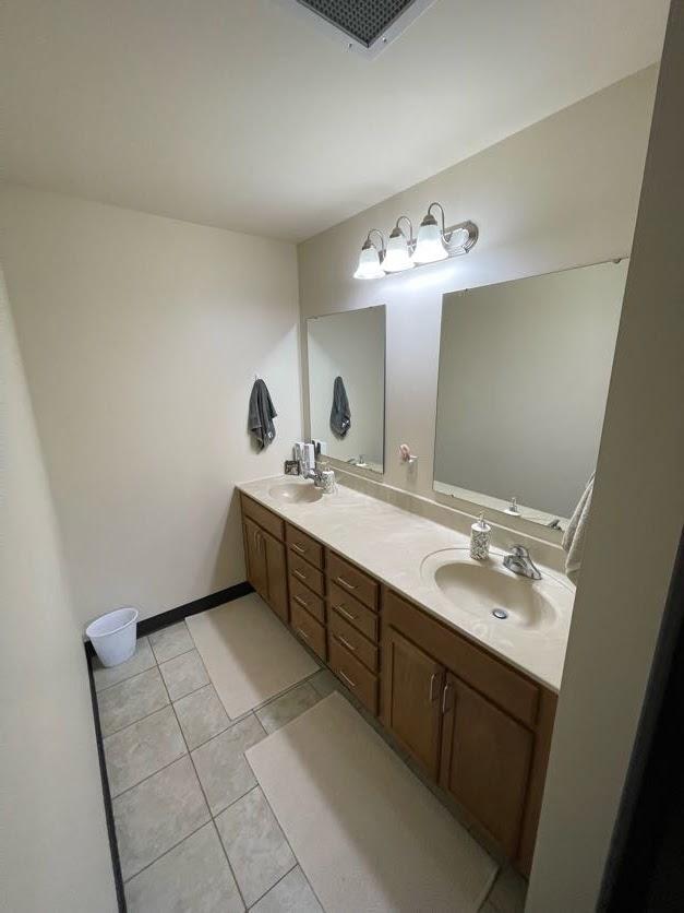 Clare Apartments Viterbo University