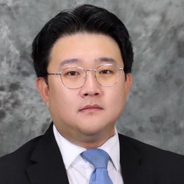 Jun Woo Choi