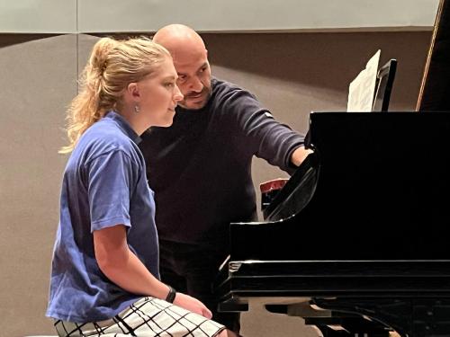 Kylie Krahn piano at Viterbo