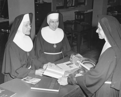 Sisters Theodine Sebold, Patrice Hallilgan and Natalie Foffel